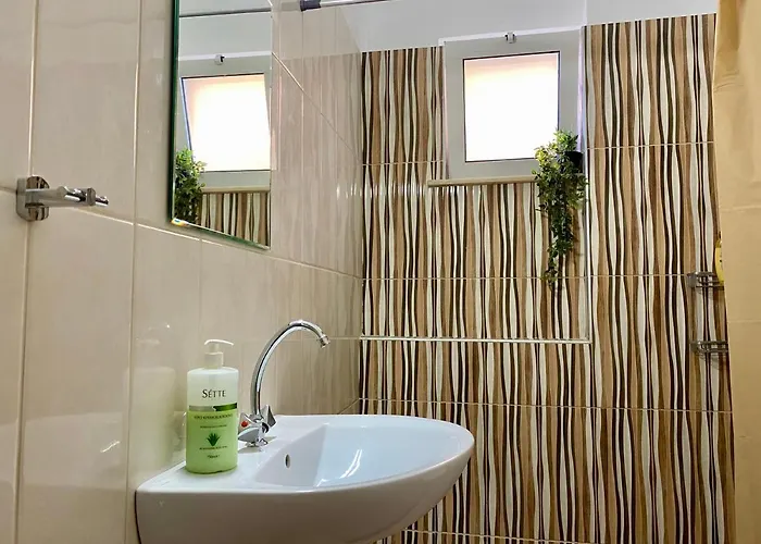 Modern In Town, Close To The - No 1 科斯镇